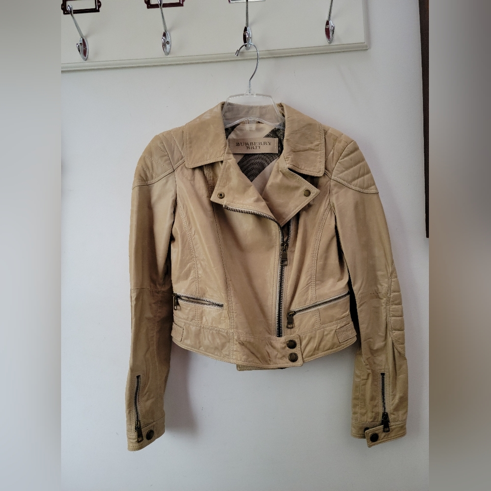 Authentic beige Burberry Brit Leather Motto jacket. Size US4.